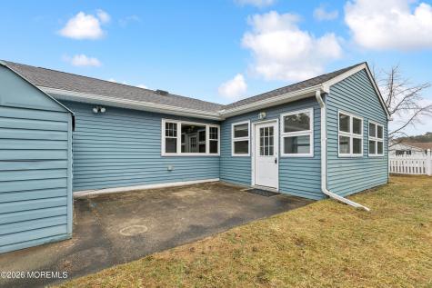 20 Elkton Court Toms River NJ 08757