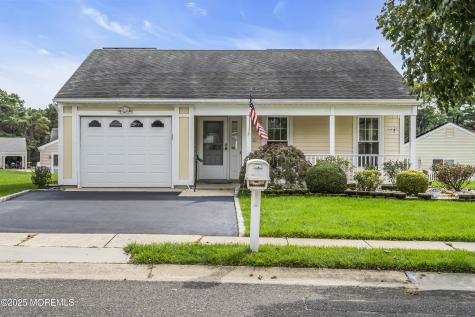 55 Elmswell Avenue Manchester NJ 08759