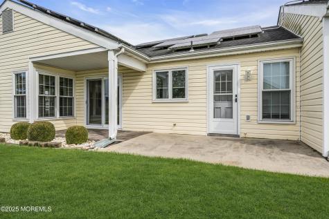 55 Elmswell Avenue Manchester NJ 08759