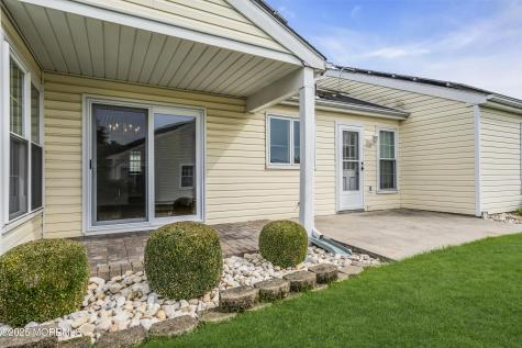 55 Elmswell Avenue Manchester NJ 08759