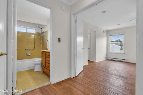 55 Elmswell Avenue Manchester NJ 08759