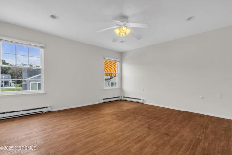 55 Elmswell Avenue Manchester NJ 08759