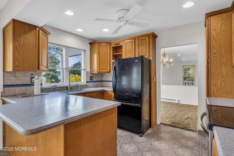 55 Elmswell Avenue Manchester NJ 08759