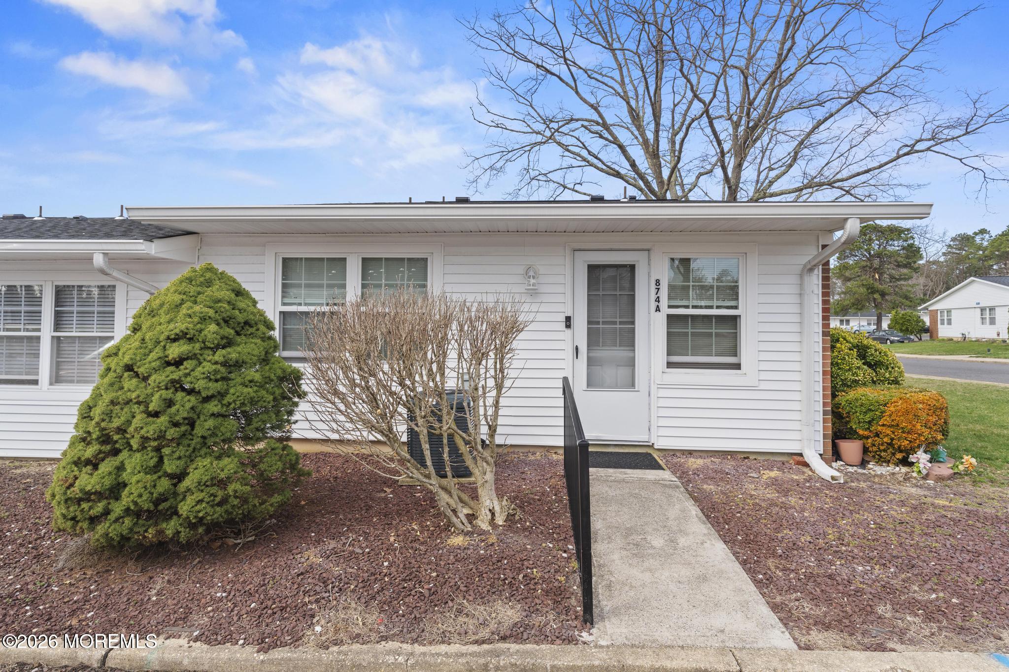 874A Balmoral Court Lakewood NJ 08701