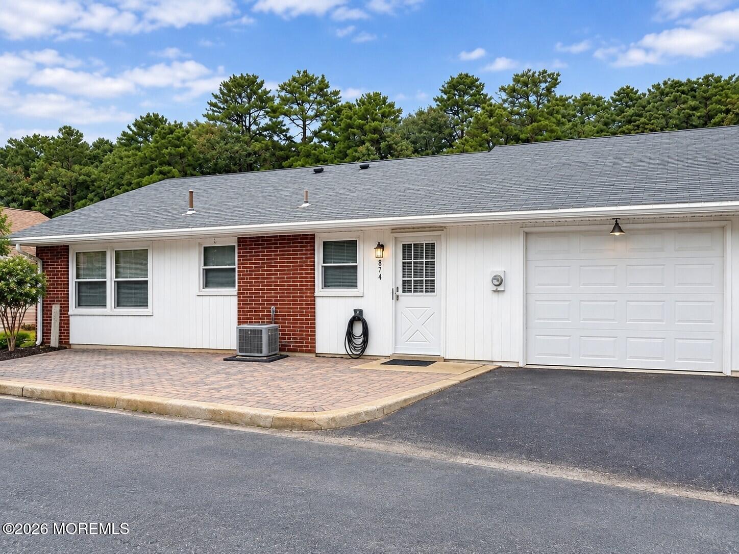 664D Plymouth Drive Lakewood NJ 08701