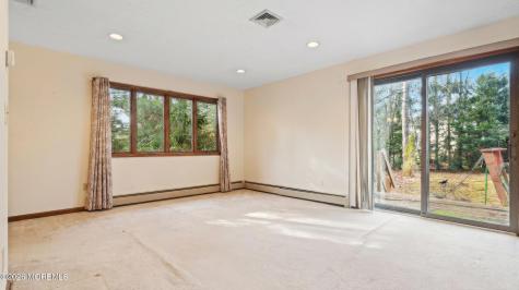 274 Aldrich Road Howell NJ 07731