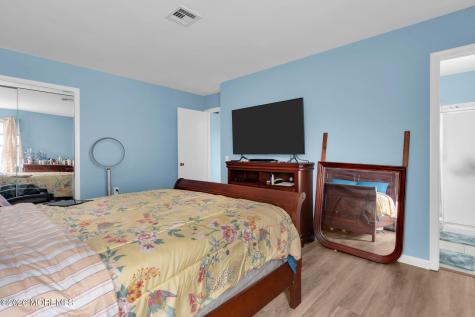 1 Speighstown Place Toms River NJ 08757