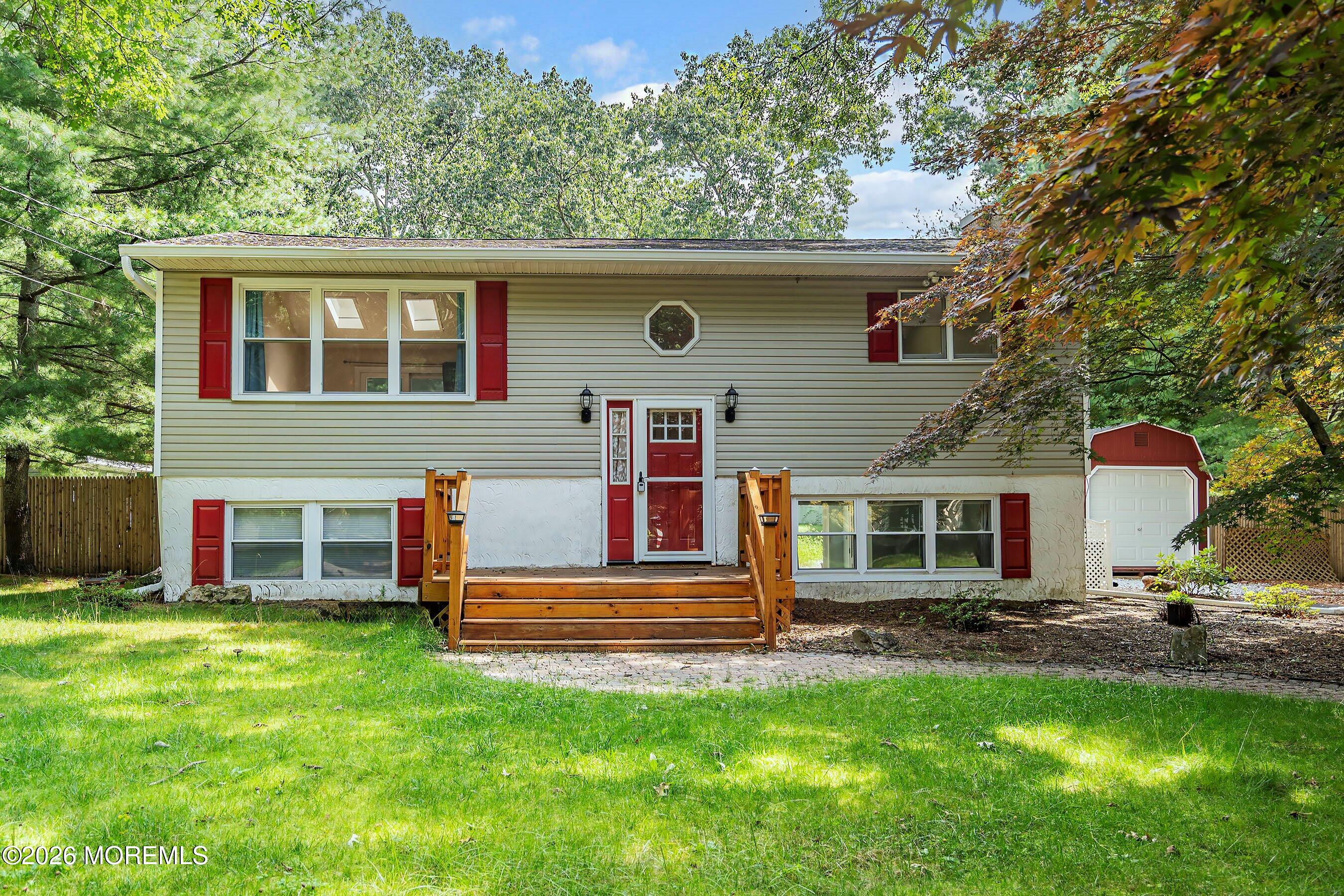24 Murdock Place Jackson NJ 08527
