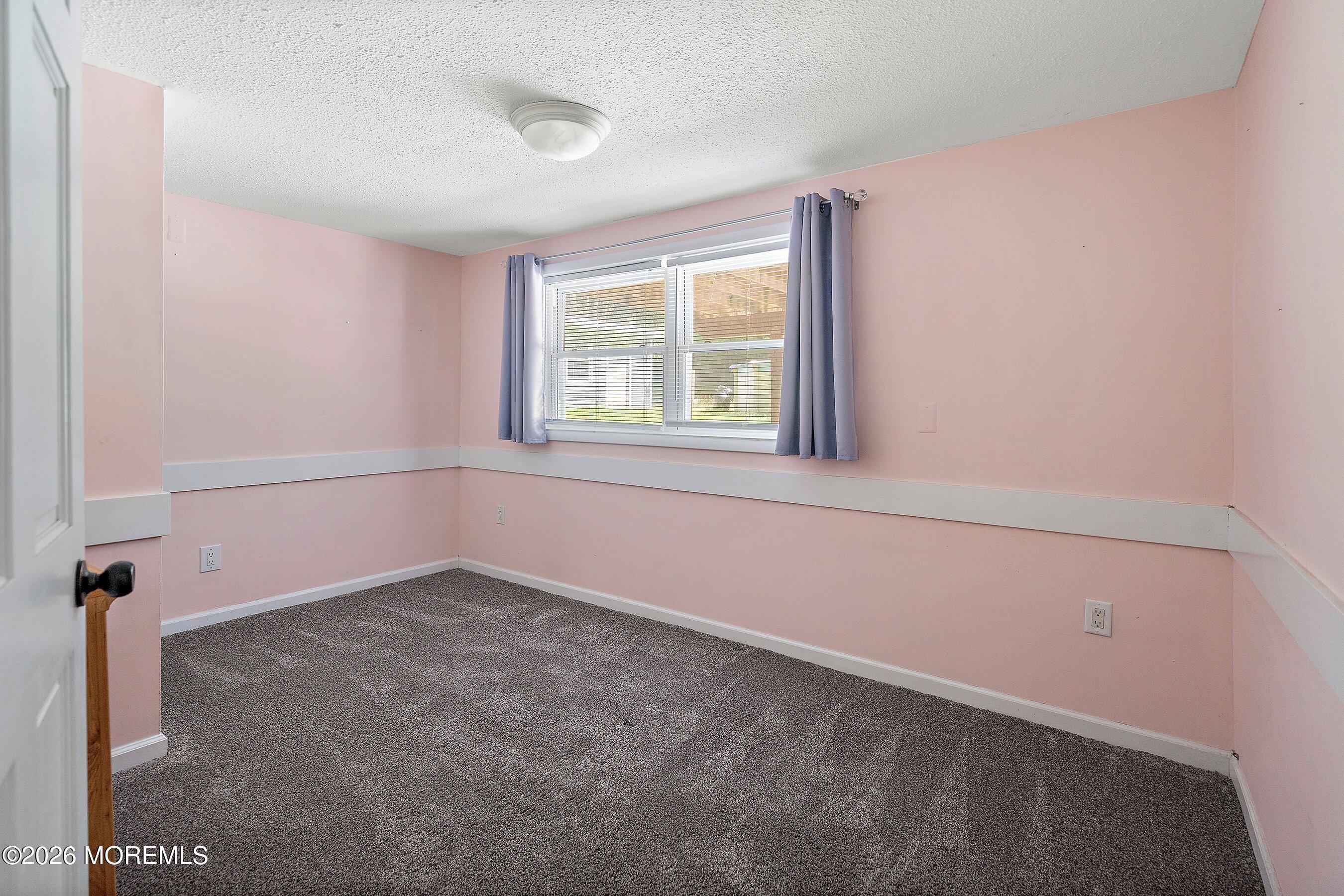 24 Murdock Place Jackson NJ 08527
