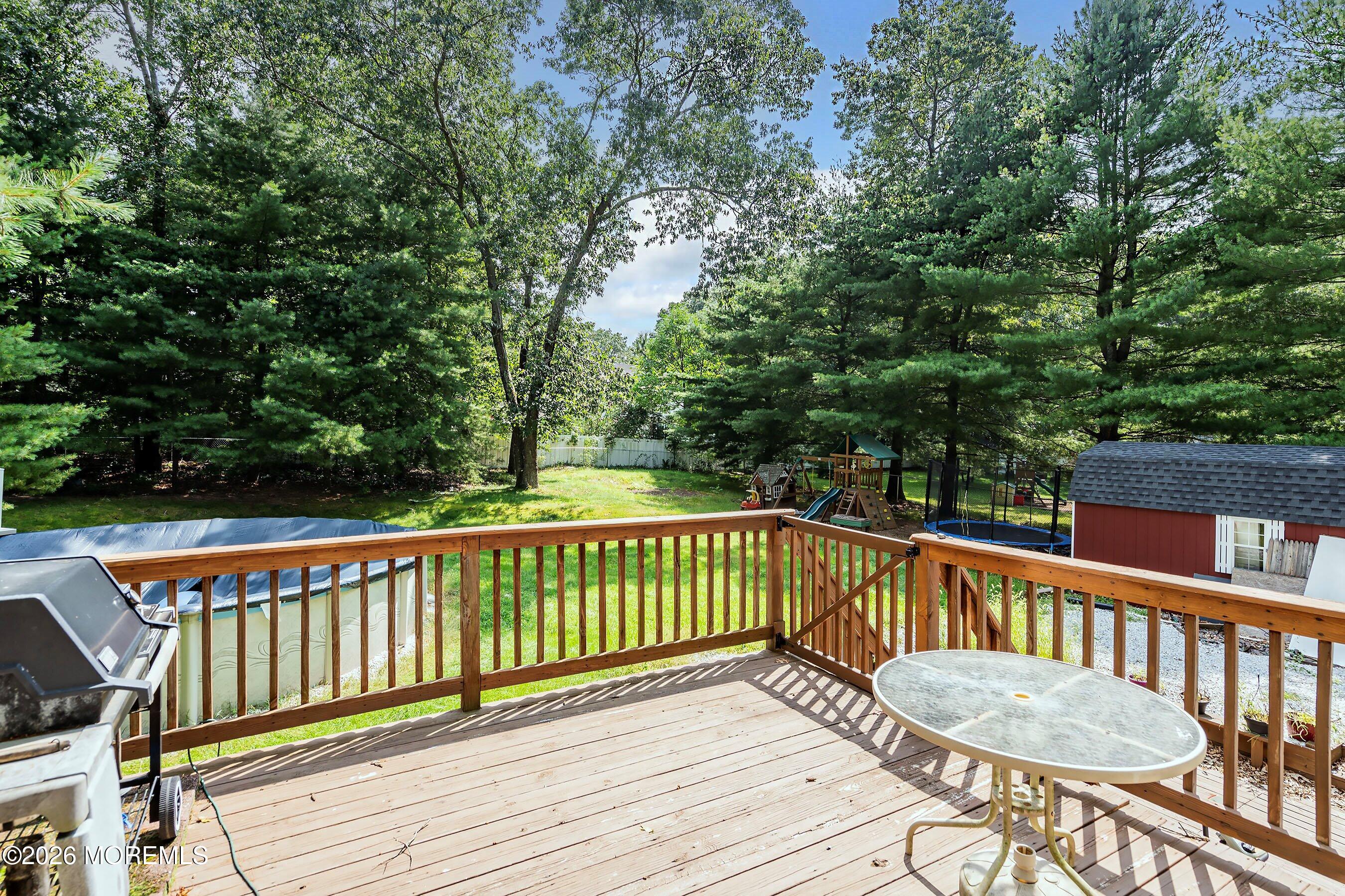 24 Murdock Place Jackson NJ 08527