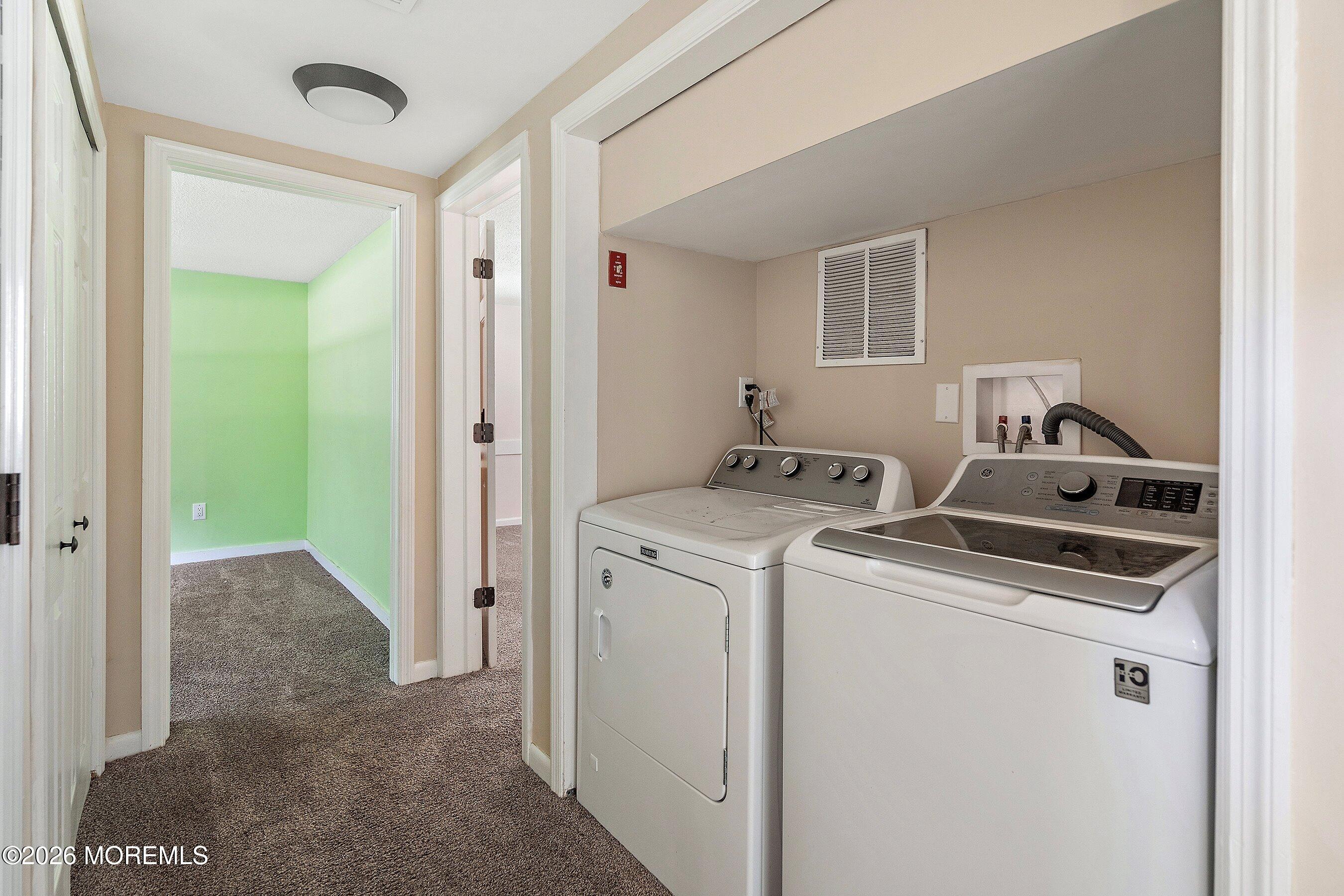 24 Murdock Place Jackson NJ 08527