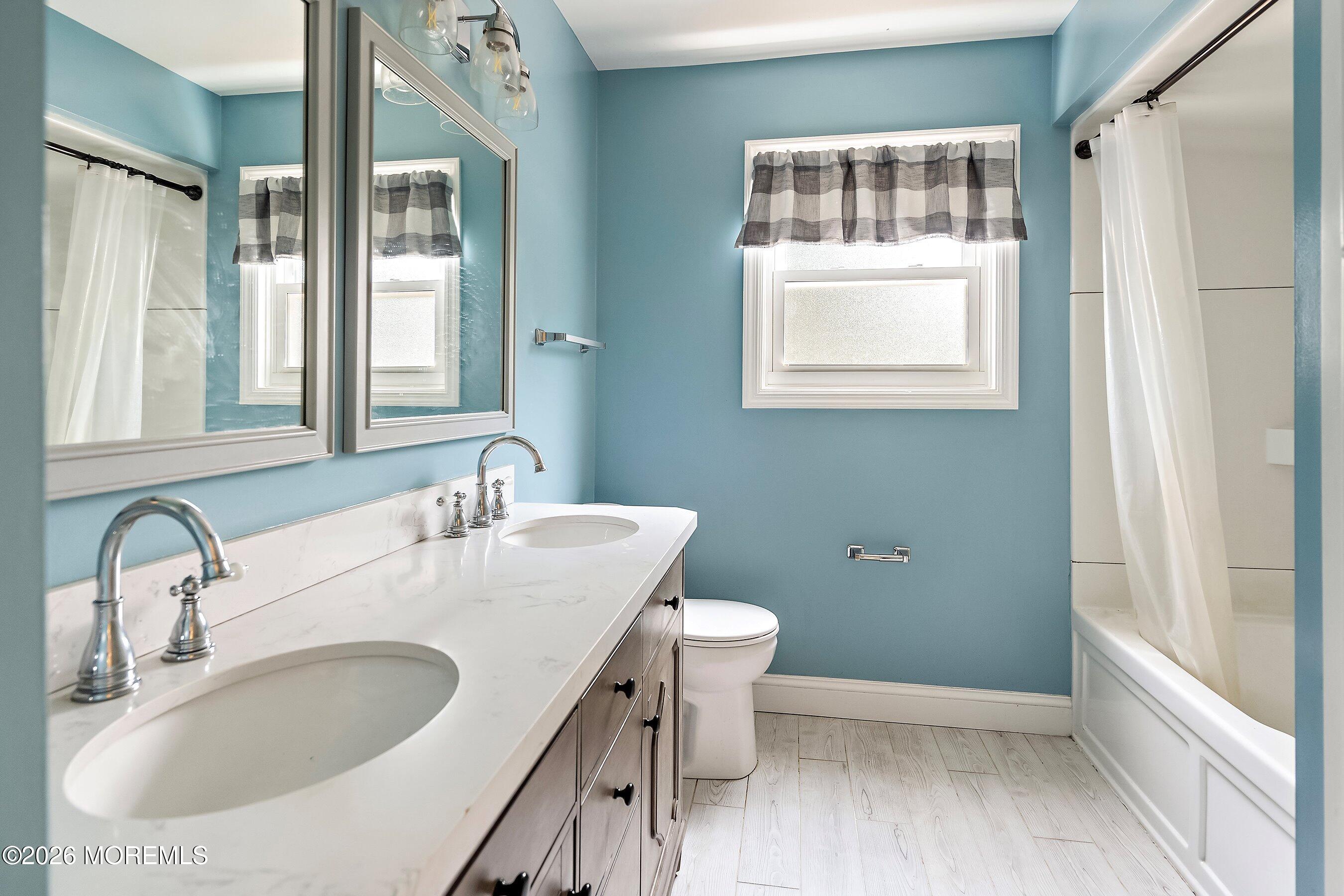 24 Murdock Place Jackson NJ 08527