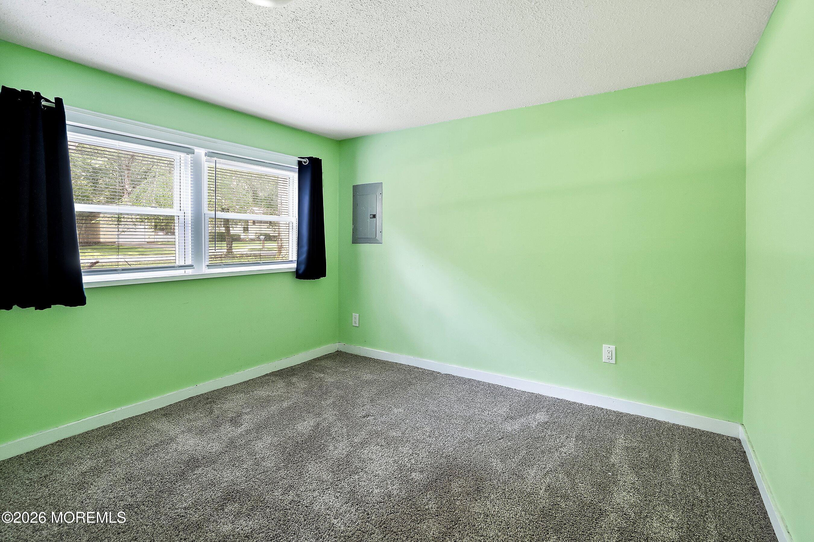 24 Murdock Place Jackson NJ 08527