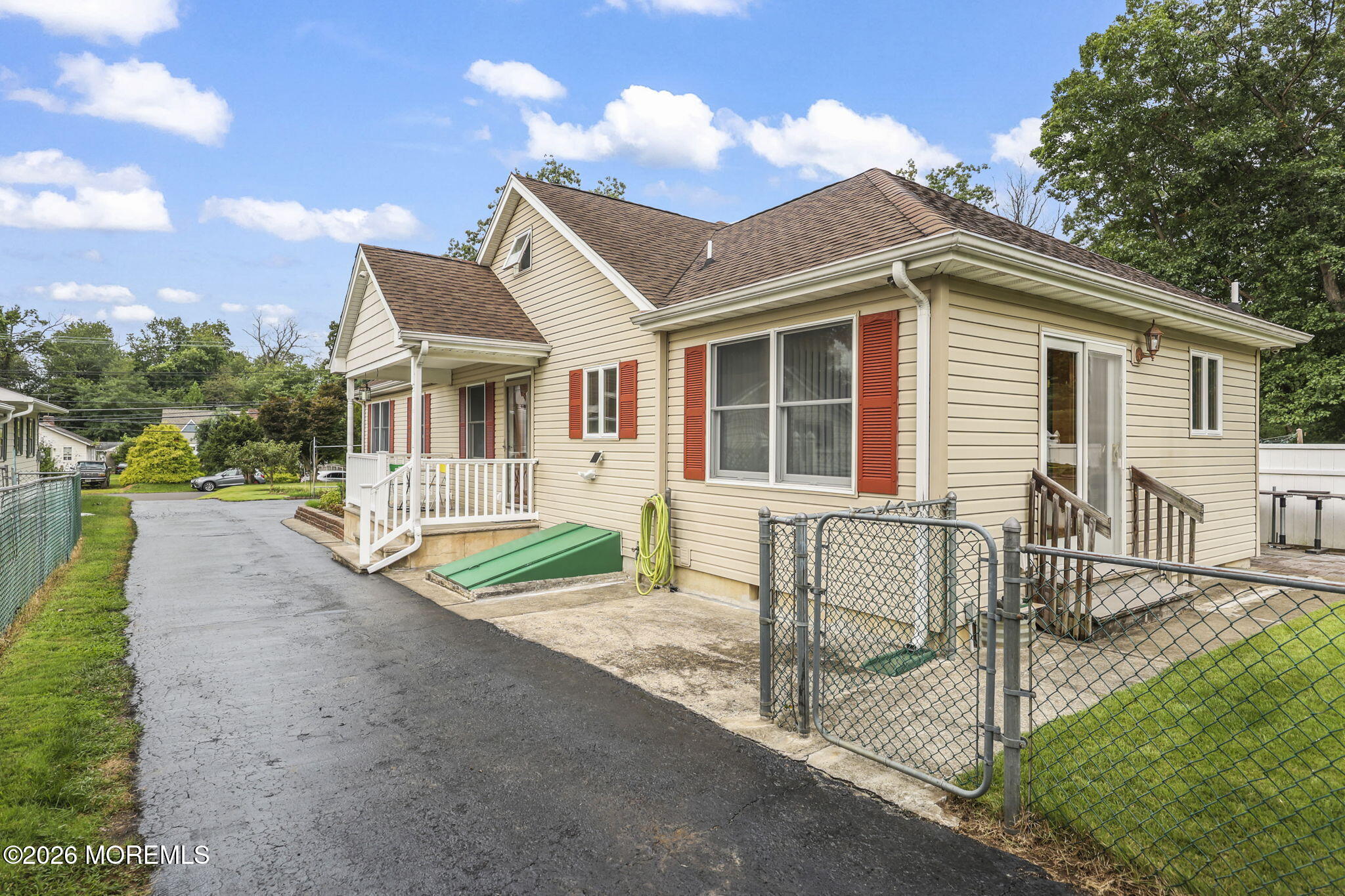 32 Weaverville Road Freehold NJ 07728