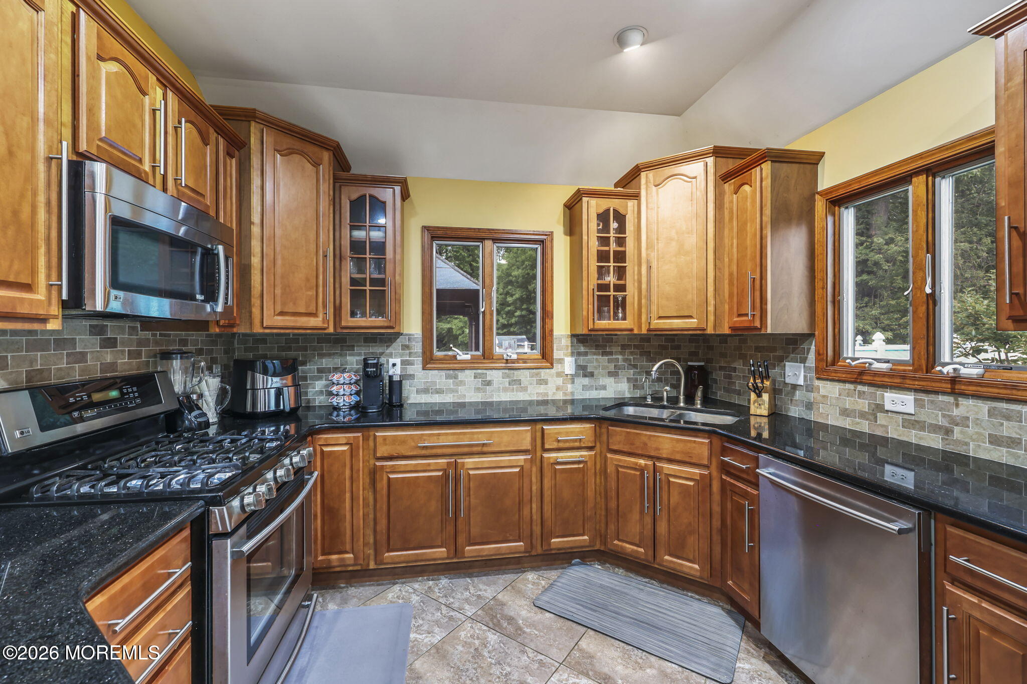 32 Weaverville Road Freehold NJ 07728