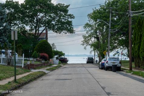 38 Walnut Street Keyport NJ 07735
