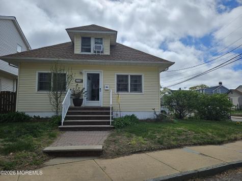 38 Walnut Street Keyport NJ 07735