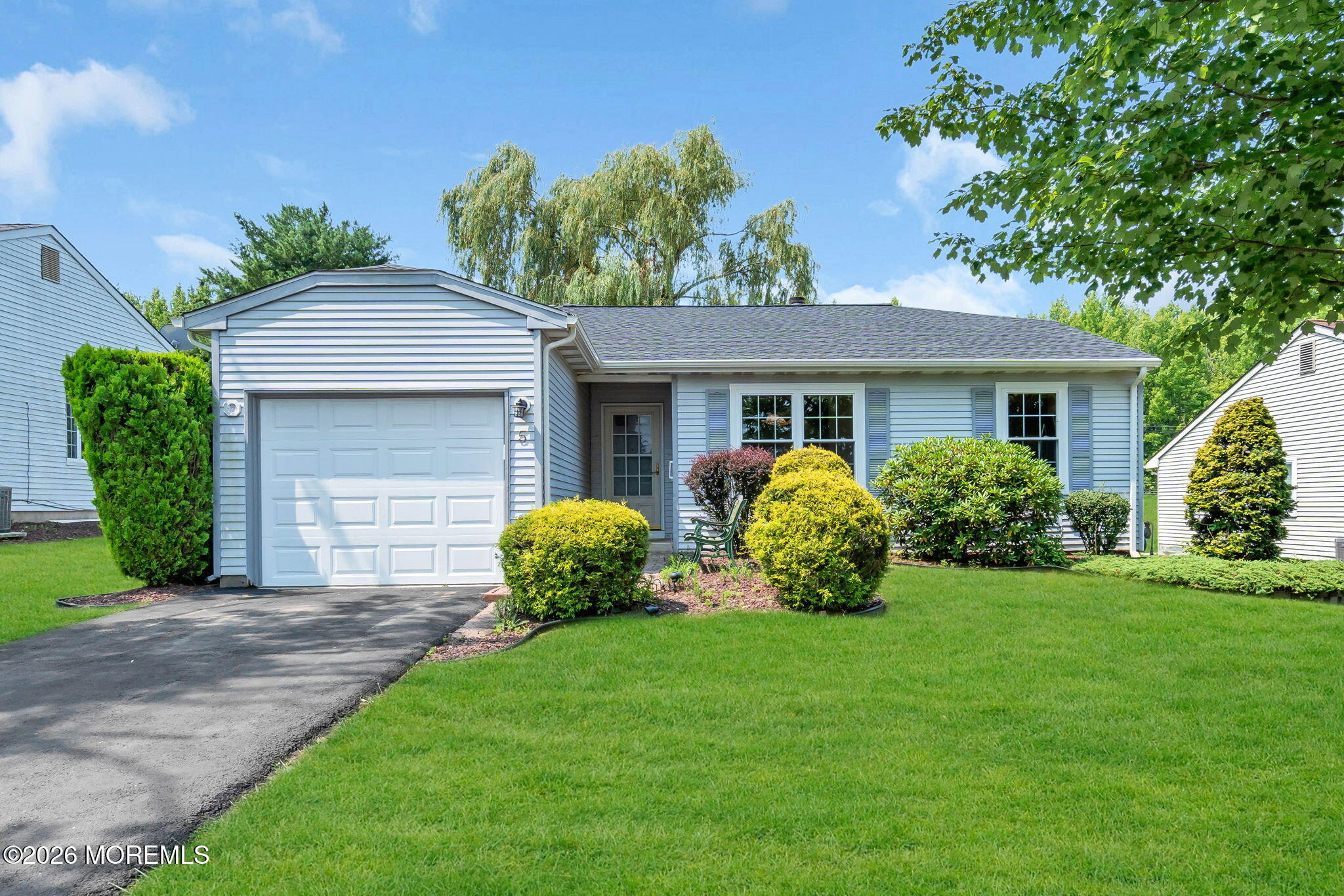 5 Lakeview Drive Marlboro NJ 07746