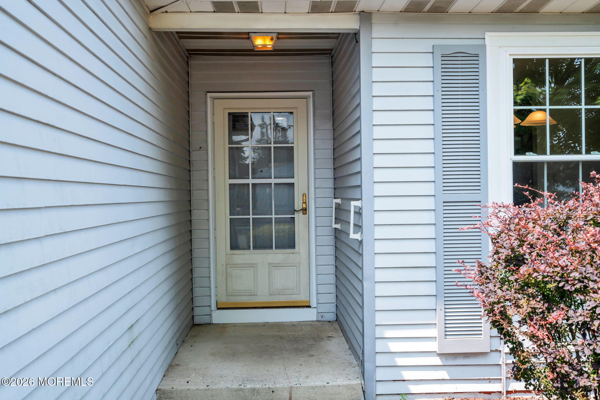 5 Lakeview Drive Marlboro NJ 07746