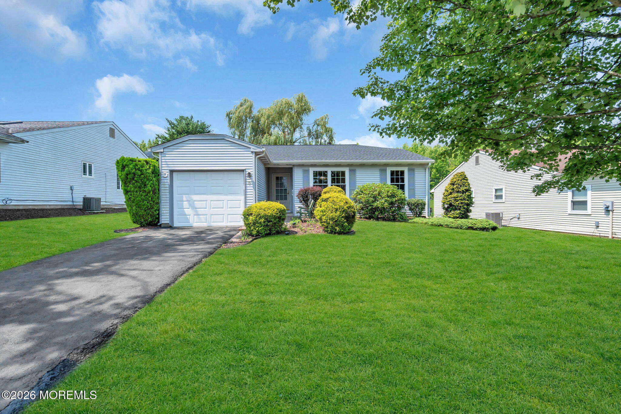 5 Lakeview Drive Marlboro NJ 07746