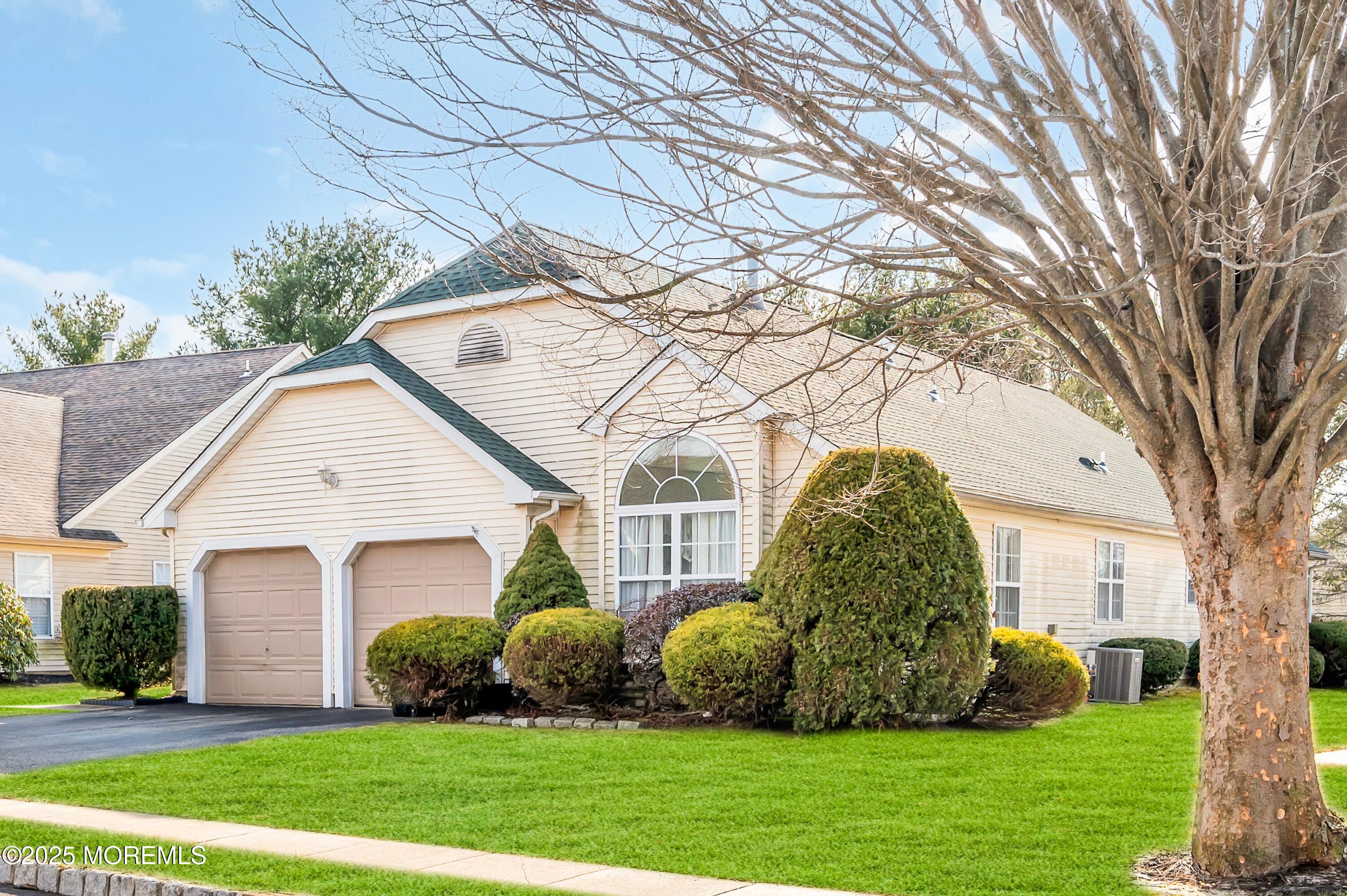 2674 Meadow Lake Drive Toms River NJ 08755