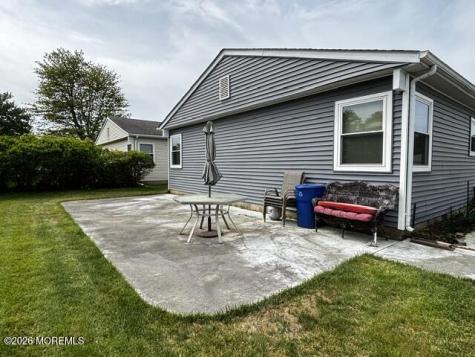 17 Merrilee Lane Toms River NJ 08757