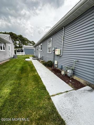 17 Merrilee Lane Toms River NJ 08757