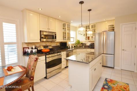 2555 Ridgemont Court Toms River NJ 08755