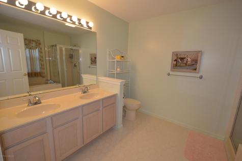 2555 Ridgemont Court Toms River NJ 08755