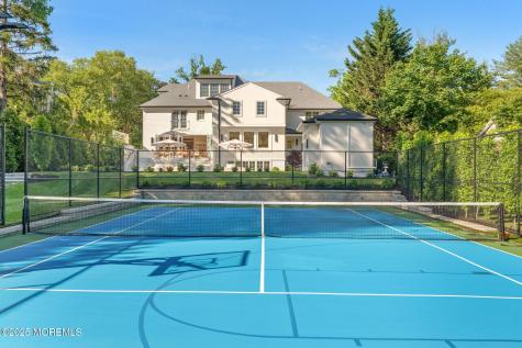 306 Hutchinson Road Englewood NJ 07631