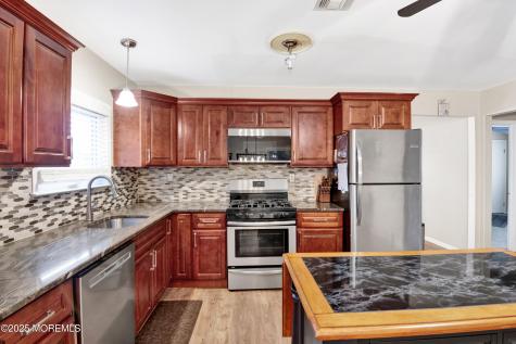 438 Jamaica Boulevard Toms River NJ 08757