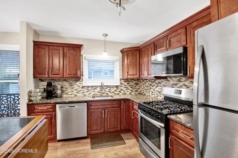 438 Jamaica Boulevard Toms River NJ 08757
