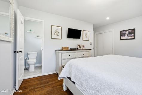 56 Hope Road Tinton Falls NJ 07724