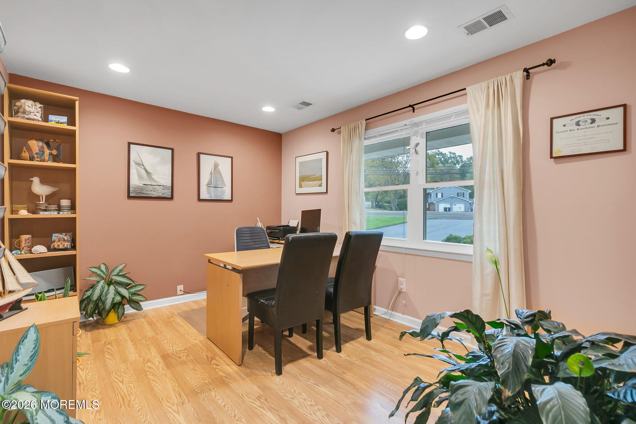 79 Hosford Avenue Leonardo NJ 07737