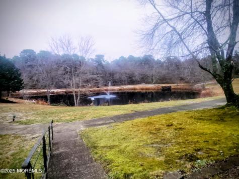 40B Edinburgh Lane Manchester NJ 08759
