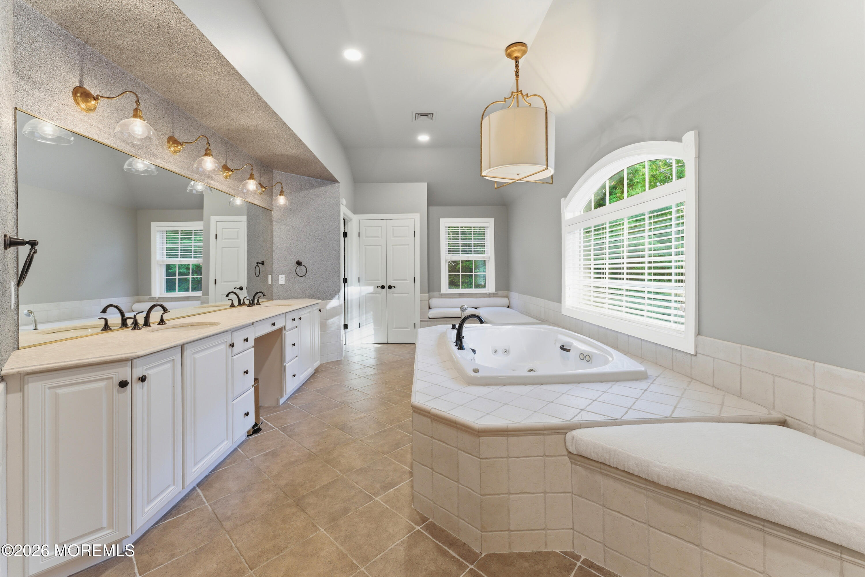 143 Savannah Road Jackson NJ 08527