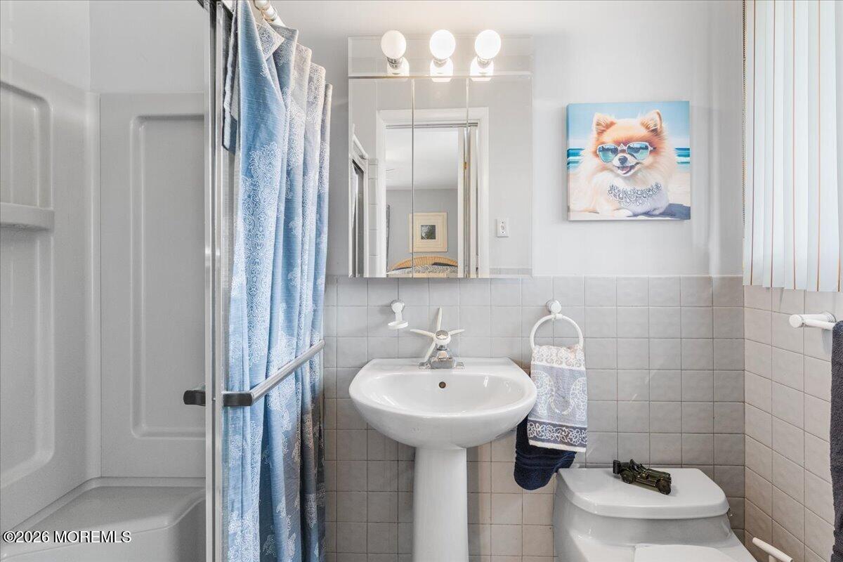 802 Stamford Drive Neptune Township NJ 07753