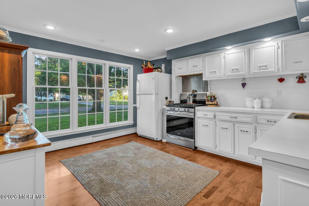 7 Heather Lane Middletown NJ 07748