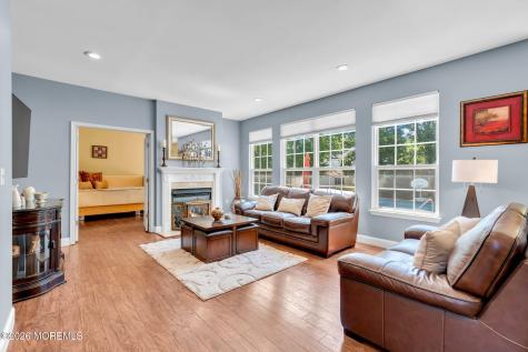15 Sussex Place Jackson NJ 08527