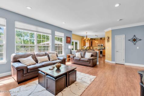 15 Sussex Place Jackson NJ 08527