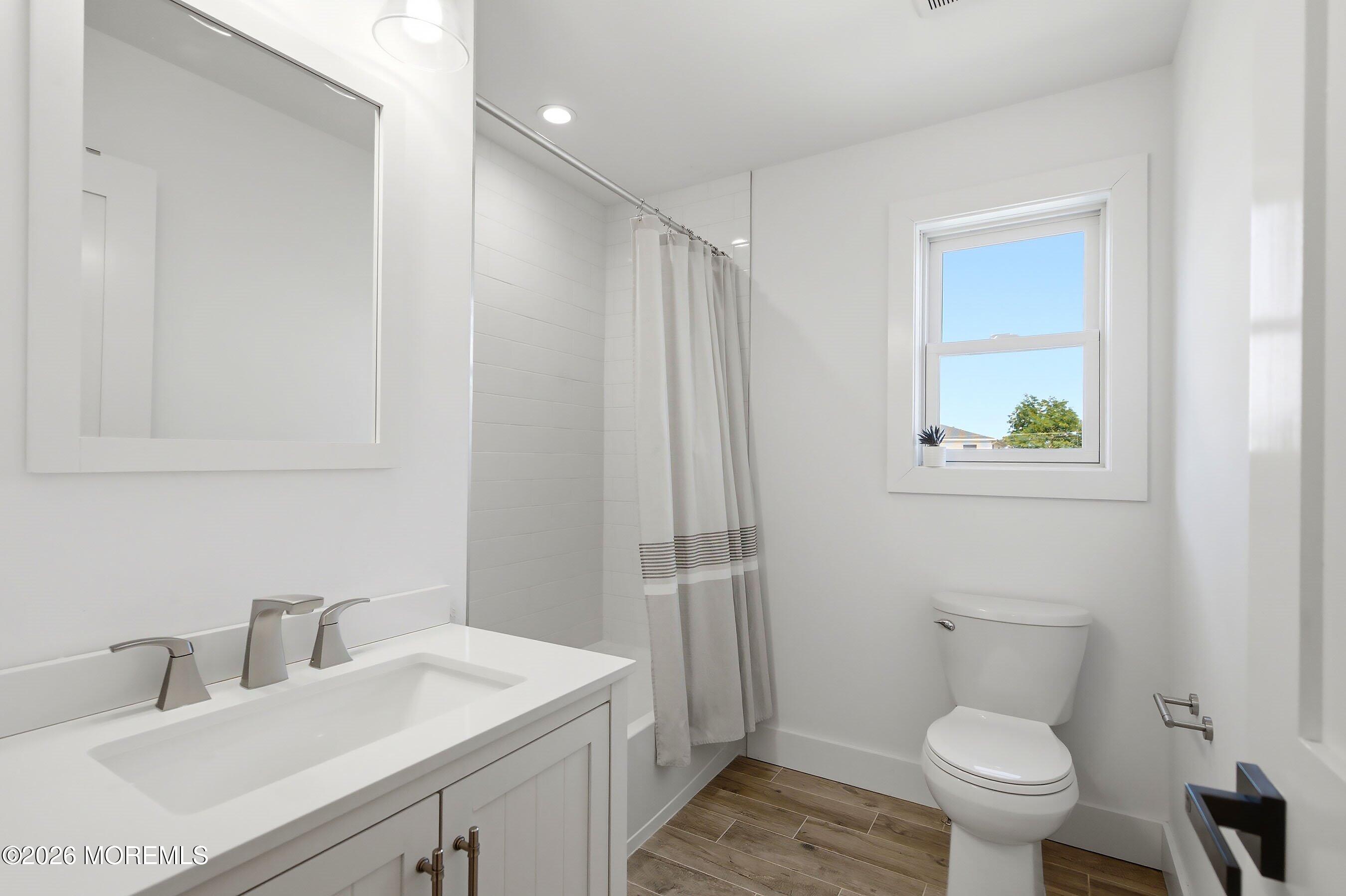 44 W Shore Street Keansburg NJ 07734
