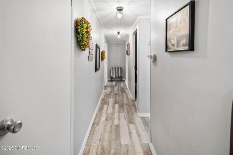 8 Mary Court Barnegat NJ 08005