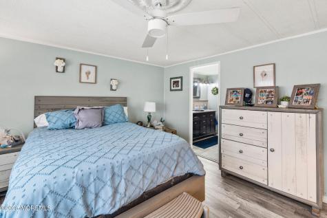 8 Mary Court Barnegat NJ 08005