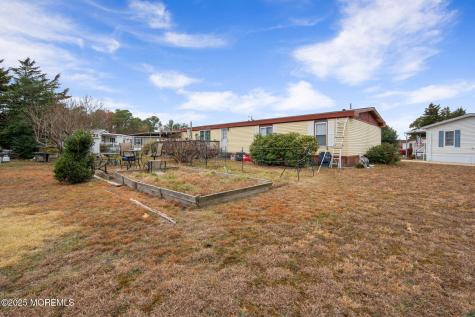 8 Mary Court Barnegat NJ 08005