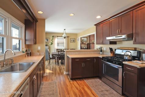 409 3rd Street Beach Haven NJ 08008