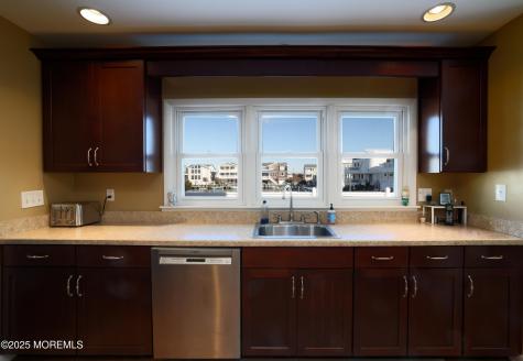 409 3rd Street Beach Haven NJ 08008