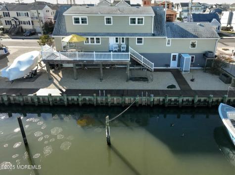 409 3rd Street Beach Haven NJ 08008