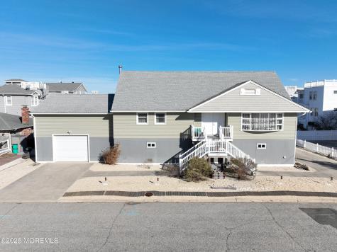 409 3rd Street Beach Haven NJ 08008