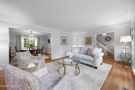 18 Lefferts Court Middletown NJ 07748