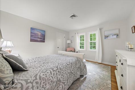 18 Lefferts Court Middletown NJ 07748